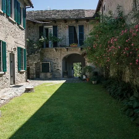 La Corte Sul Ameno